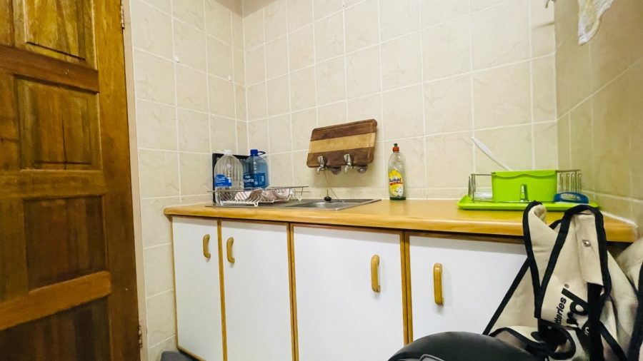 1 Bedroom Property for Sale in Dassie Rand North West